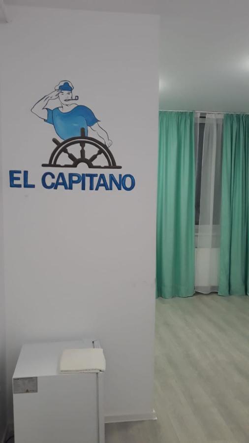 El Capitano Apartament Studios Năvodari Exteriör bild