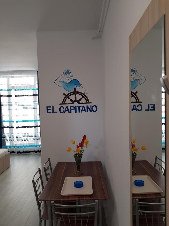El Capitano Apartament Studios Năvodari Exteriör bild